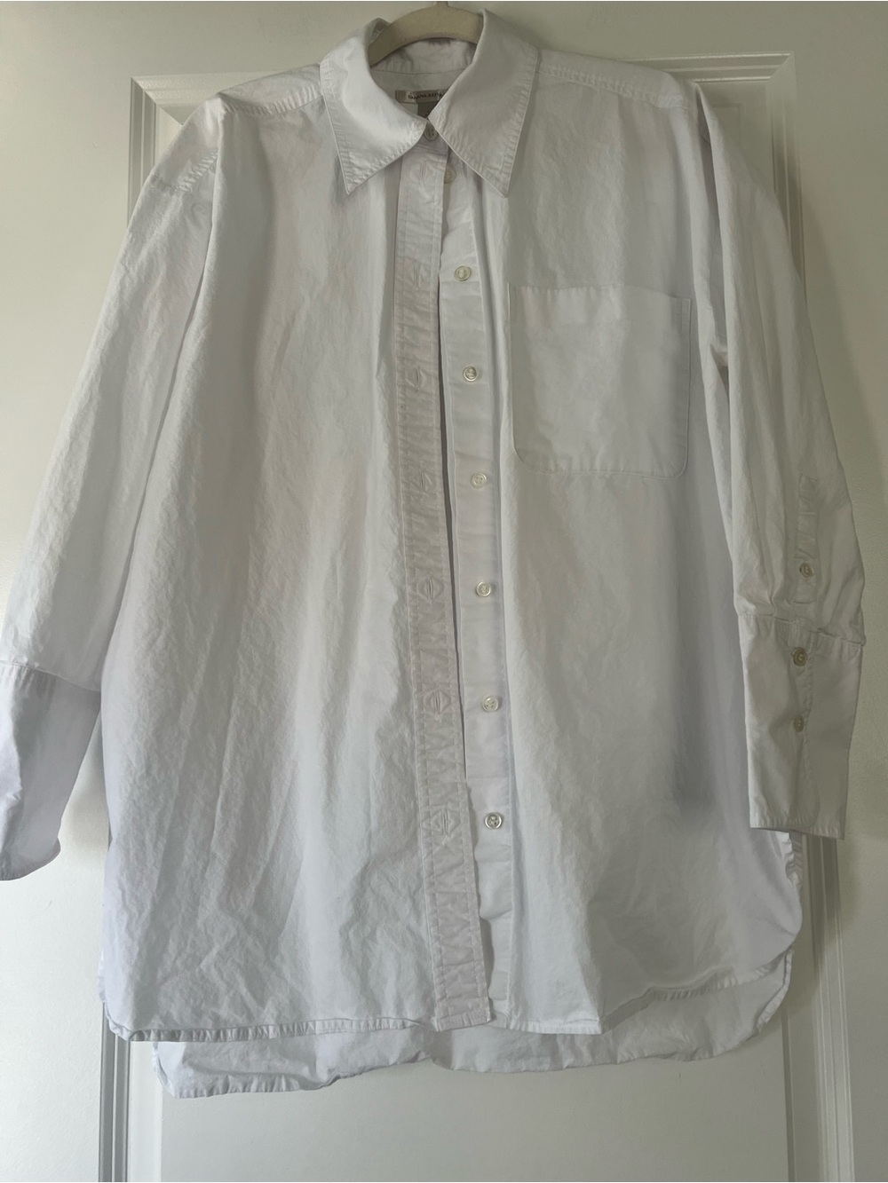 Banana Republic White Cotton Button-Up Shirt